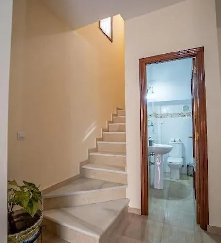 Encantador Duplex Con Terraza Privada En El Centro Апартаменты Севилья